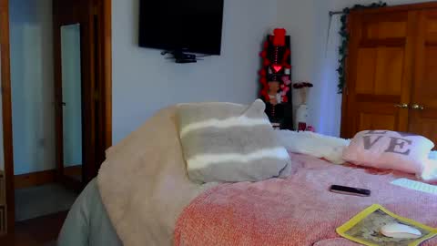 Snapshot of jessabelle_diamond chatting on February 20, 3:08 pm Jessabelle Diamond online show from February 20, 3:08 pm