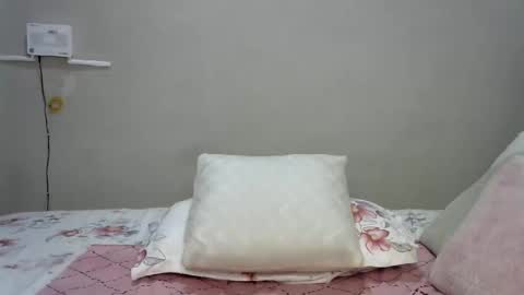 jessajoyy online show from May 29, 8:01 am