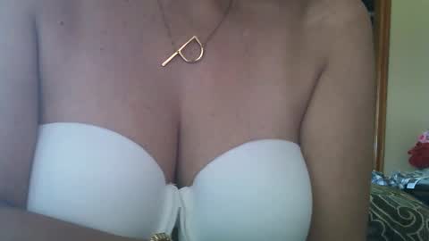 Elisas Dream online show from September 26, 4:26 pm