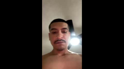 Hungjessy online show from February 26, 9:42 pm