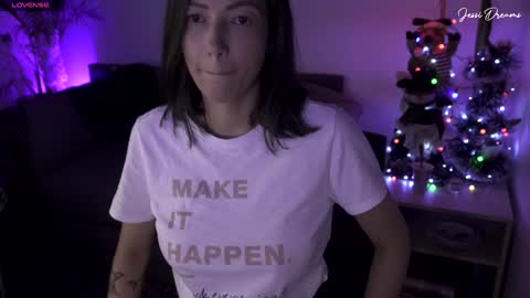Snapshot of jessi_dreams chatting on December 9, 3:50 am Jessica Gomez online show from December 9, 3:50 am