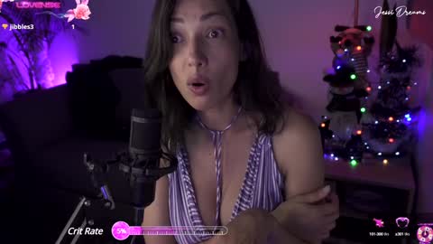 Snapshot of jessi_dreams chatting on December 19, 3:51 am Jessica Gomez online show from December 19, 3:51 am