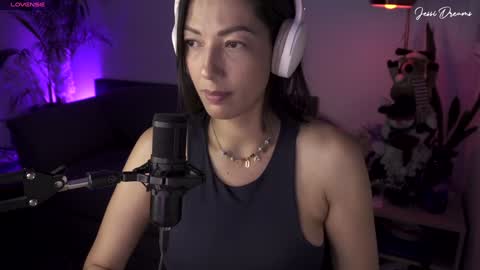 Snapshot of jessi_dreams chatting on December 5, 4:26 am Jessica Gomez online show from December 5, 4:26 am