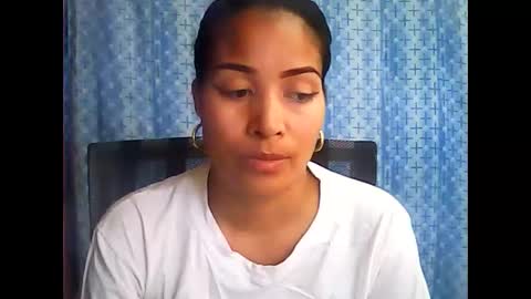 jessi_tastyxx172121 online show from October 15, 7:32 am