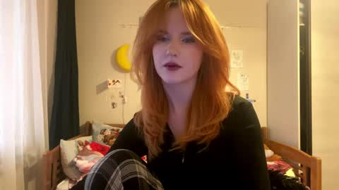 Susie online show from May 15, 3:30 pm