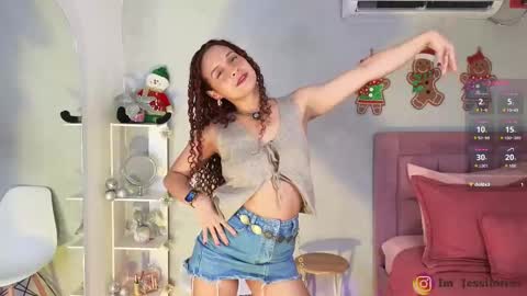 Jessica online show from December 5, 5:11 pm