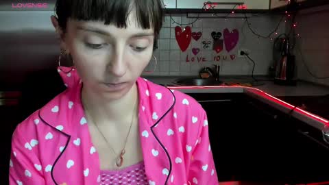 Snapshot of jessicaforris chatting on February 1, 10:59 am jessicaforris online show from February 1, 10:59 am