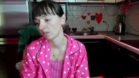 Snapshot of jessicaforris chatting on February 15, 10:55 am jessicaforris online show from February 15, 10:55 am