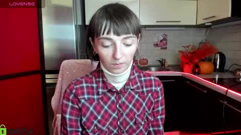 jessicaforris online show from November 24, 8:02 am