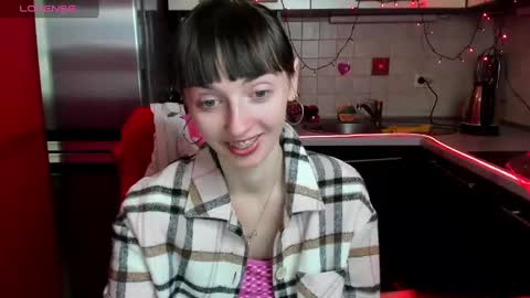 Snapshot of jessicaforris chatting on February 21, 12:28 pm jessicaforris online show from February 21, 12:28 pm