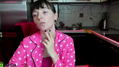 Snapshot of jessicaforris chatting on February 26, 11:00 am jessicaforris online show from February 26, 11:00 am