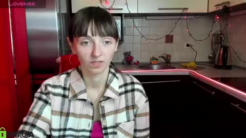 Snapshot of jessicaforris chatting on February 25, 10:59 am jessicaforris online show from February 25, 10:59 am