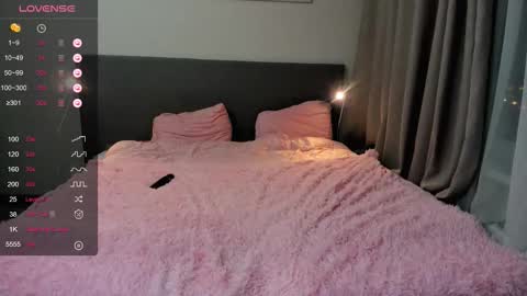 JessicaMooon online show from November 21, 8:29 pm