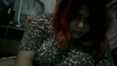 Snapshot of jessicarabbits4 chatting on February 7, 12:42 am dovedianna online show from February 7, 12:42 am