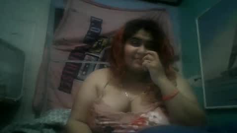 Snapshot of jessicarabbits4 chatting on February 16, 2:53 am dovedianna online show from February 16, 2:53 am