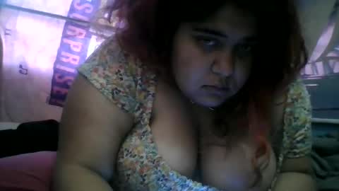 Snapshot of jessicarabbits4 chatting on January 24, 10:08 pm dovedianna online show from January 24, 10:08 pm