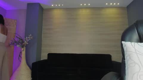 JESS online show from October 2, 10:25 am