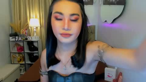 Snapshot of jessie_empress chatting on March 4, 5:45 pm Your naughty Jessie online show from March 4, 5:45 pm