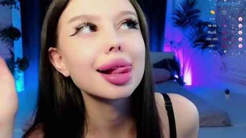 jessie_johns online show from December 7, 7:38 pm