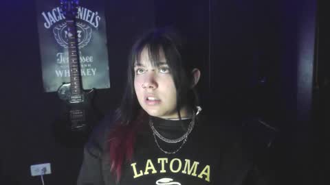 jessie_wild online show from September 16, 5:10 am