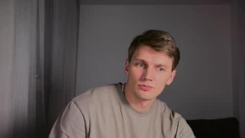 JessieRise online show from March 2, 5:08 pm