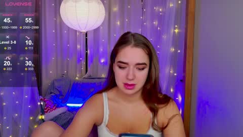 Jessi online show from December 28, 1:59 pm