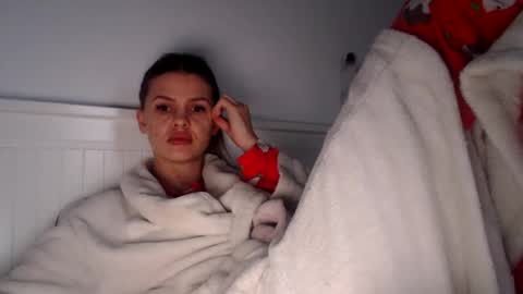Snapshot of jessiexryan chatting on December 30, 6:31 am jessieryan online show from December 30, 6:31 am