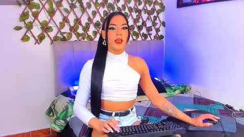 JESS online show from September 27, 3:32 pm