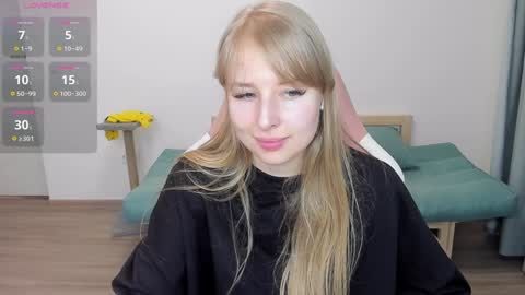 Snapshot of jessy_comely chatting on January 22, 9:21 pm Jessy online show from January 22, 9:21 pm