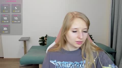 Snapshot of jessy_comely chatting on January 10, 8:26 pm Jessy online show from January 10, 8:26 pm