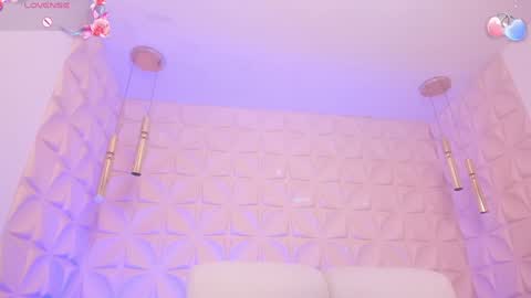 Jessy Morgan online show from February 2, 6:36 am