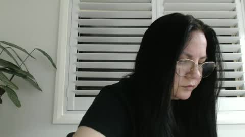 OnlyJessy online show from June 15, 9:12 am