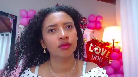Snapshot of jessyzoe chatting on February 20, 11:09 am Jessy online show from February 20, 11:09 am