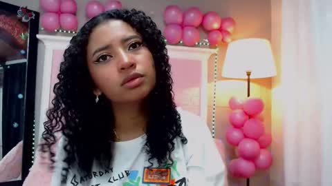 Snapshot of jessyzoe chatting on February 3, 4:41 pm Jessy online show from February 3, 4:41 pm