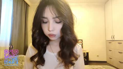 I am Gina ntmu Lets hit 10 Thumbs Up together online show from February 3, 5:27 am