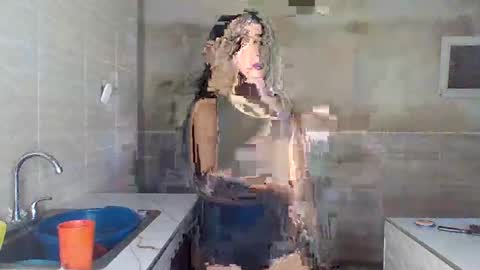jewel_diamons online show from September 27, 3:59 am