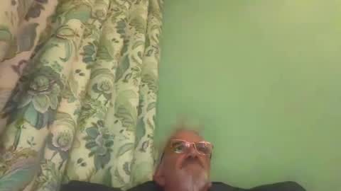 Snapshot of jewlronny chatting on January 8, 9:12 pm jewlronny online show from January 8, 9:12 pm