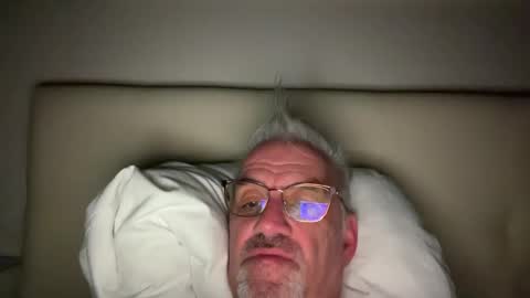Snapshot of jewlronny chatting on February 2, 2:17 am jewlronny online show from February 2, 2:17 am