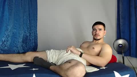 Juan David online show from May 6, 11:27 am
