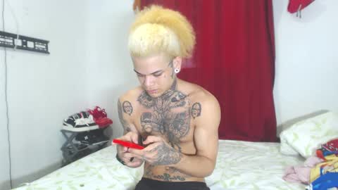 Snapshot of jeykob_23 chatting on December 24, 1:28 pm JEYKOB online show from December 24, 1:28 pm