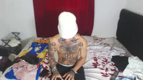 Snapshot of jeykob_23 chatting on February 9, 1:03 pm JEYKOB online show from February 9, 1:03 pm