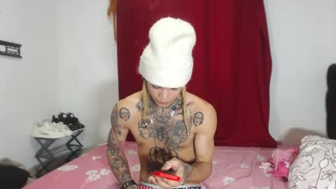 Snapshot of jeykob_23 chatting on January 27, 10:06 pm JEYKOB online show from January 27, 10:06 pm