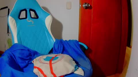 Stif Universe online show from October 2, 8:46 am