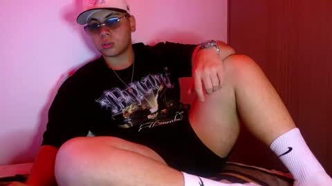 jgansta300 online show from October 11, 10:24 pm