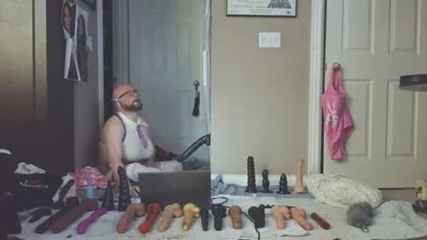Snapshot of jghosty69 chatting on January 5, 7:28 pm Nasty Cumslut online show from January 5, 7:28 pm