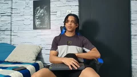 jhay_wheeler777 online show from November 22, 4:44 am