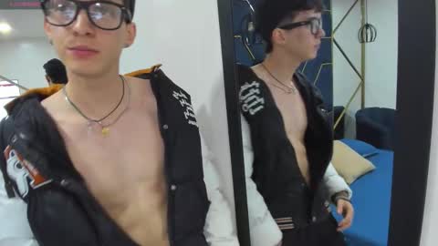 Jheampiero online show from December 5, 2:48 pm