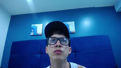Snapshot of jheampiero chatting on September 16, 1:24 pm Jheampiero online show from September 16, 1:24 pm