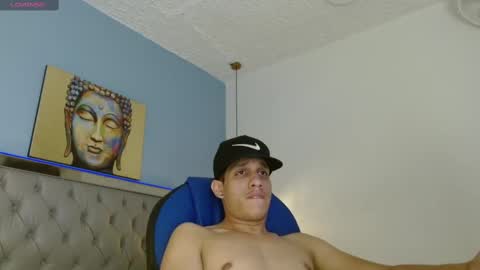 Snapshot of jheidertwink chatting on February 10, 10:09 am Jheider R. online show from February 10, 10:09 am