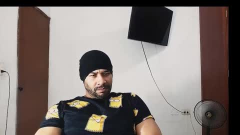 En moreno online show from January 5, 9:07 pm